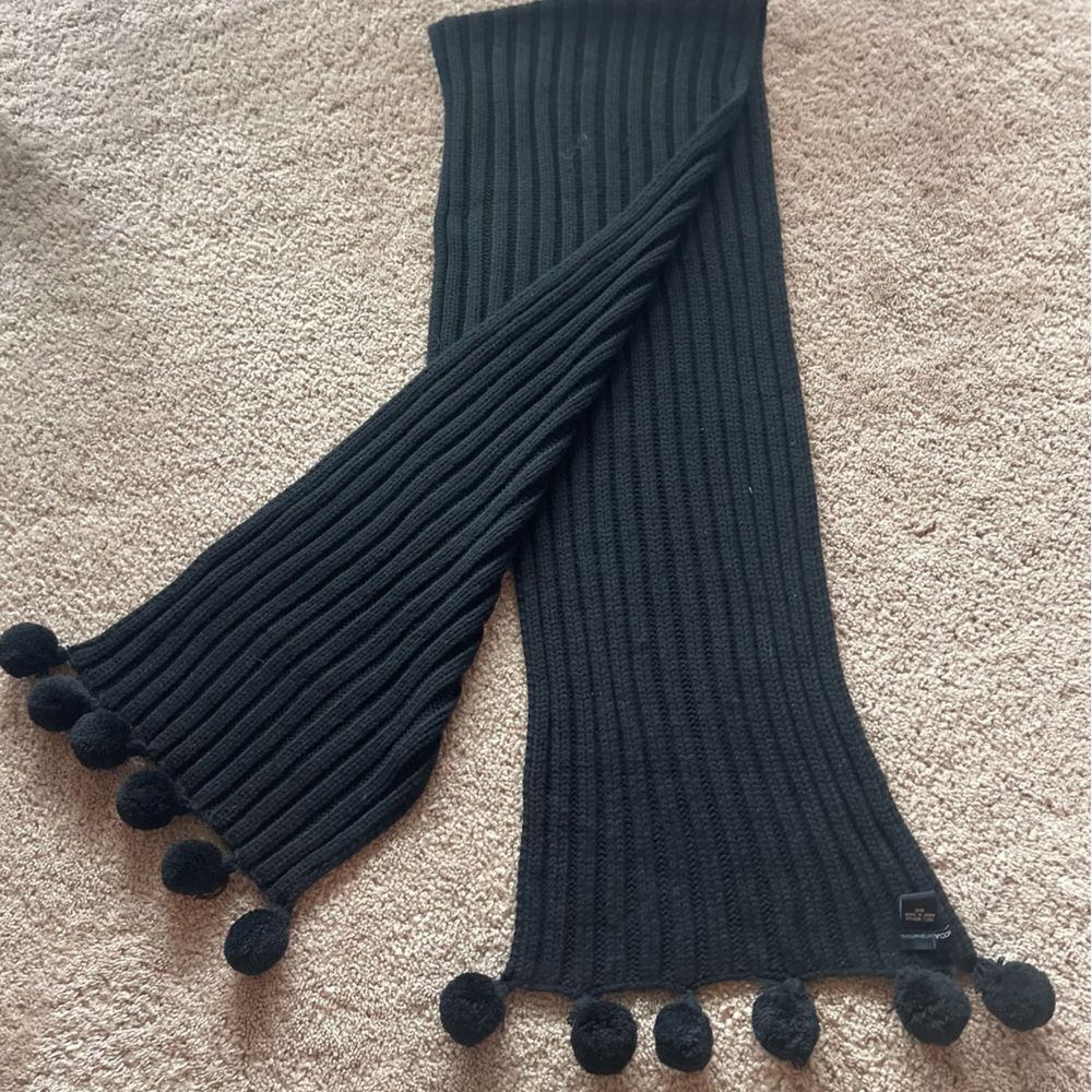 Moda Black Scarf with Poms